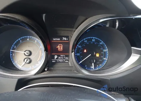 2016 Toyota Corolla S Plus из США, поврежденный, VIN 2T1BURHE0GC512777